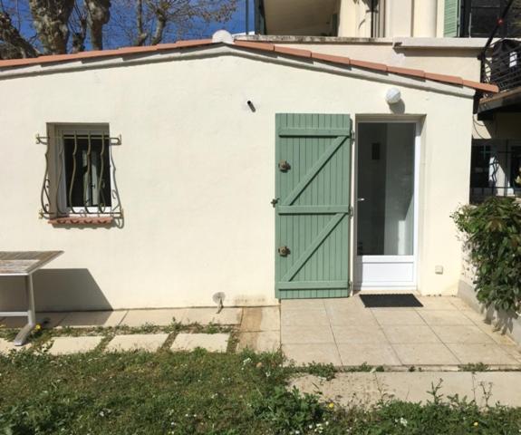 Un Jardin Dans La Ville La Ciotat Ngoại thất bức ảnh